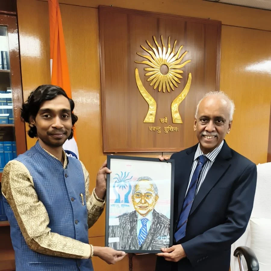 Chairperson of the National Human Rights Commission (NHRC) of Indian, Mr. justice… — Photograph 3