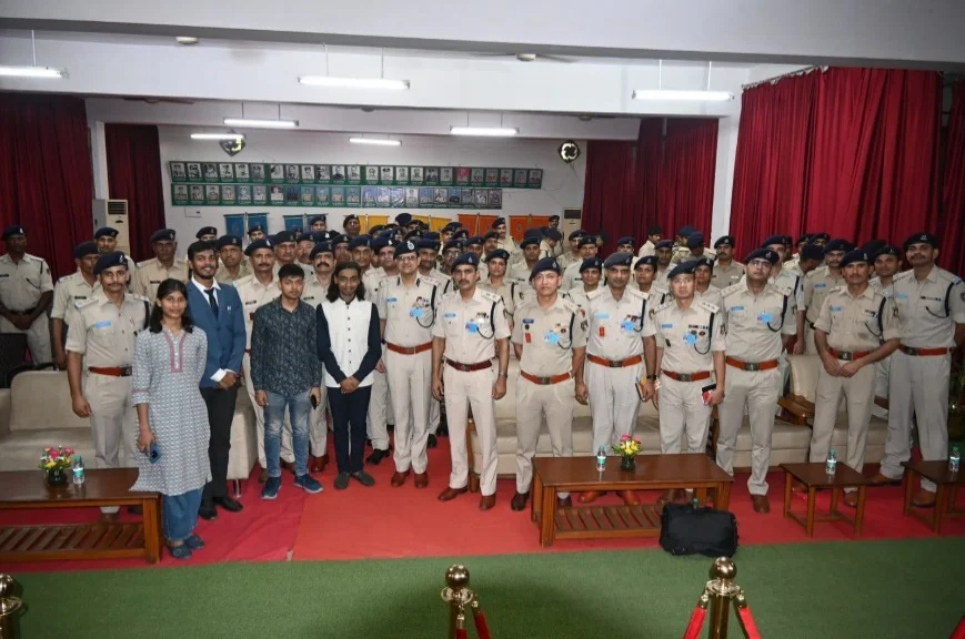 The Director General of the Central Reserve Police Force (CRPF), Indiaz Mr.… — Photograph 6