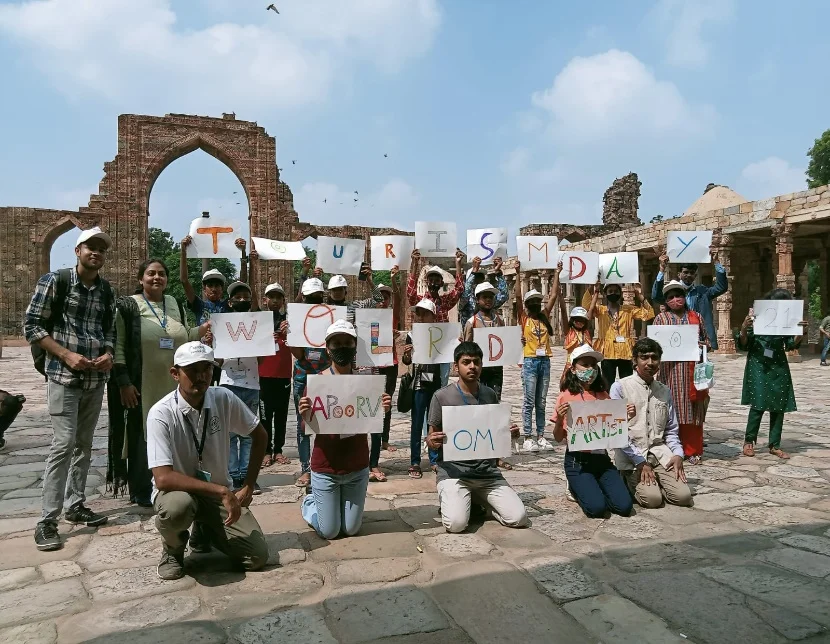 Team of Apoorv Om Artist Trust and India Tourism Delhi, Ministry of… — Photograph 3